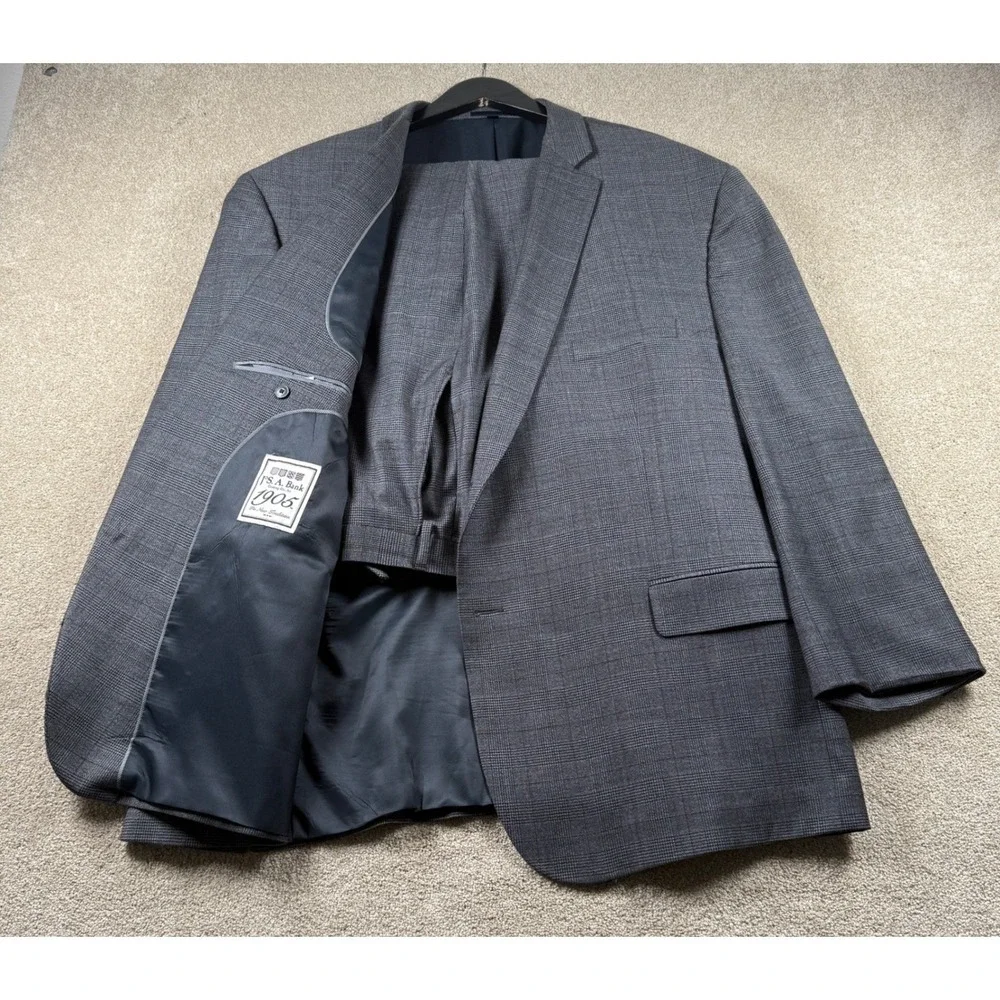 Jos A Bank 1905 Mens Charcoal Glen Plaid Wool Blend Suit 54 Regular 49‎ Waist